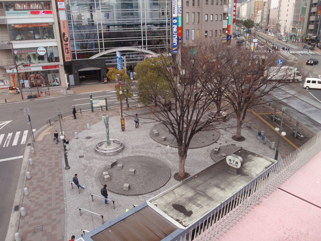 神戸市】久しぶりに、阪急三宮駅に降り立ったら…。ココどこよ！？大変貌「エキゾ神戸三宮」山側店舗ご紹介。話題の台湾カステラ買ってみました！ |  号外NET