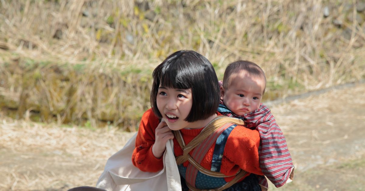 すいちゃん4ヶ月👶🏻🌼 ちょうど今日検診に行ってきて、 65センチ6.5キロとしっかり成長🫶 最近大きくなったな〜って感じがすごくする！