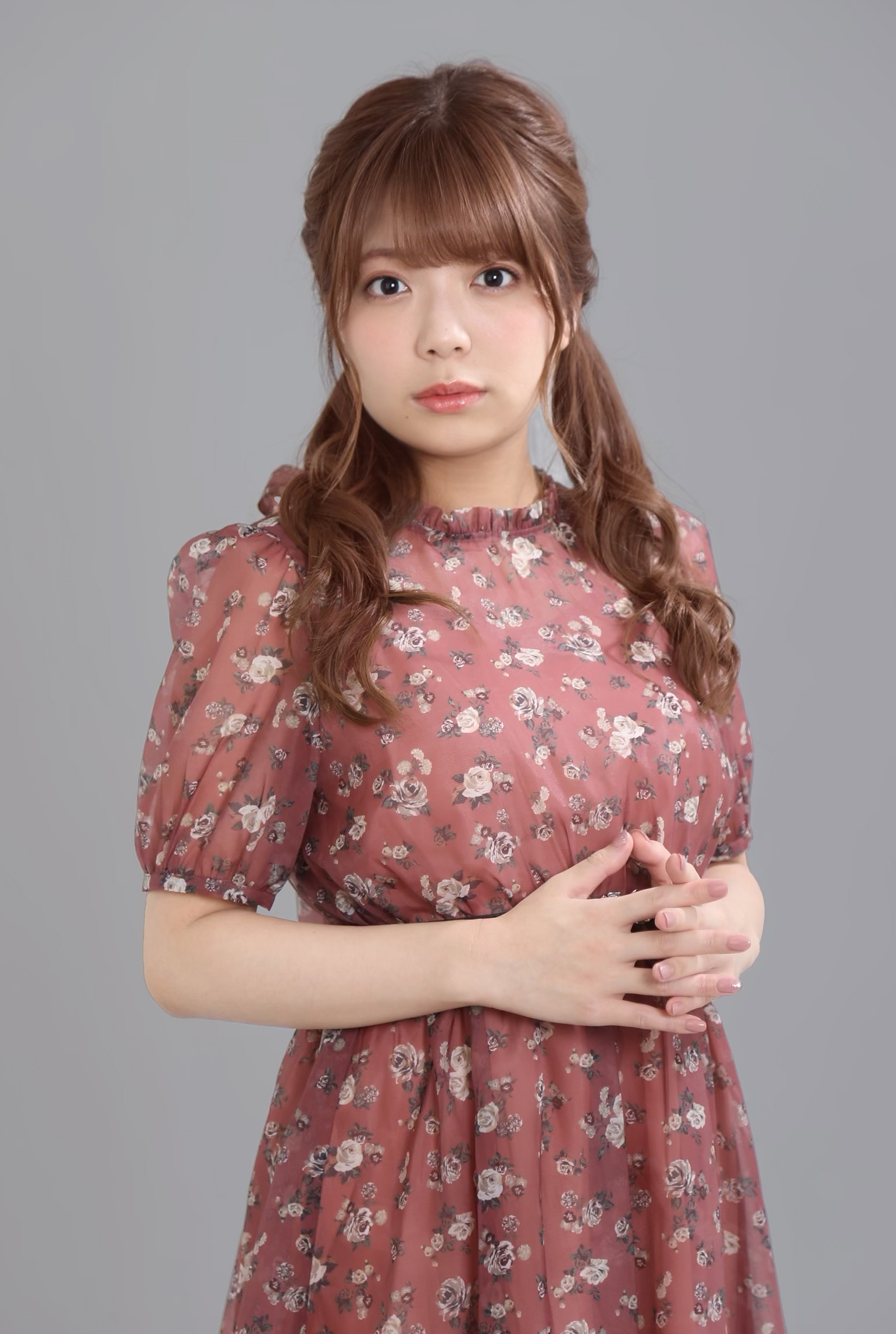 なんと恋愛経験ほぼなし！引っ込み思案な美人保育士さん 伊吹玲奈 28歳 AV