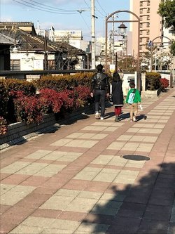 マニアック街道】遊郭・飛田新地でも中国人爆買い 大阪観光ついでにゾロゾロ…賑わいの裏で色町はサービス改善模索（1/4ページ） - 産経ニュース