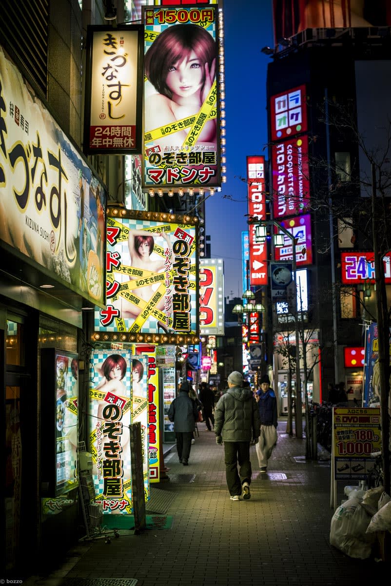 体験レポ】新宿歌舞伎町「のぞき部屋マドンナ」に行ってみた！