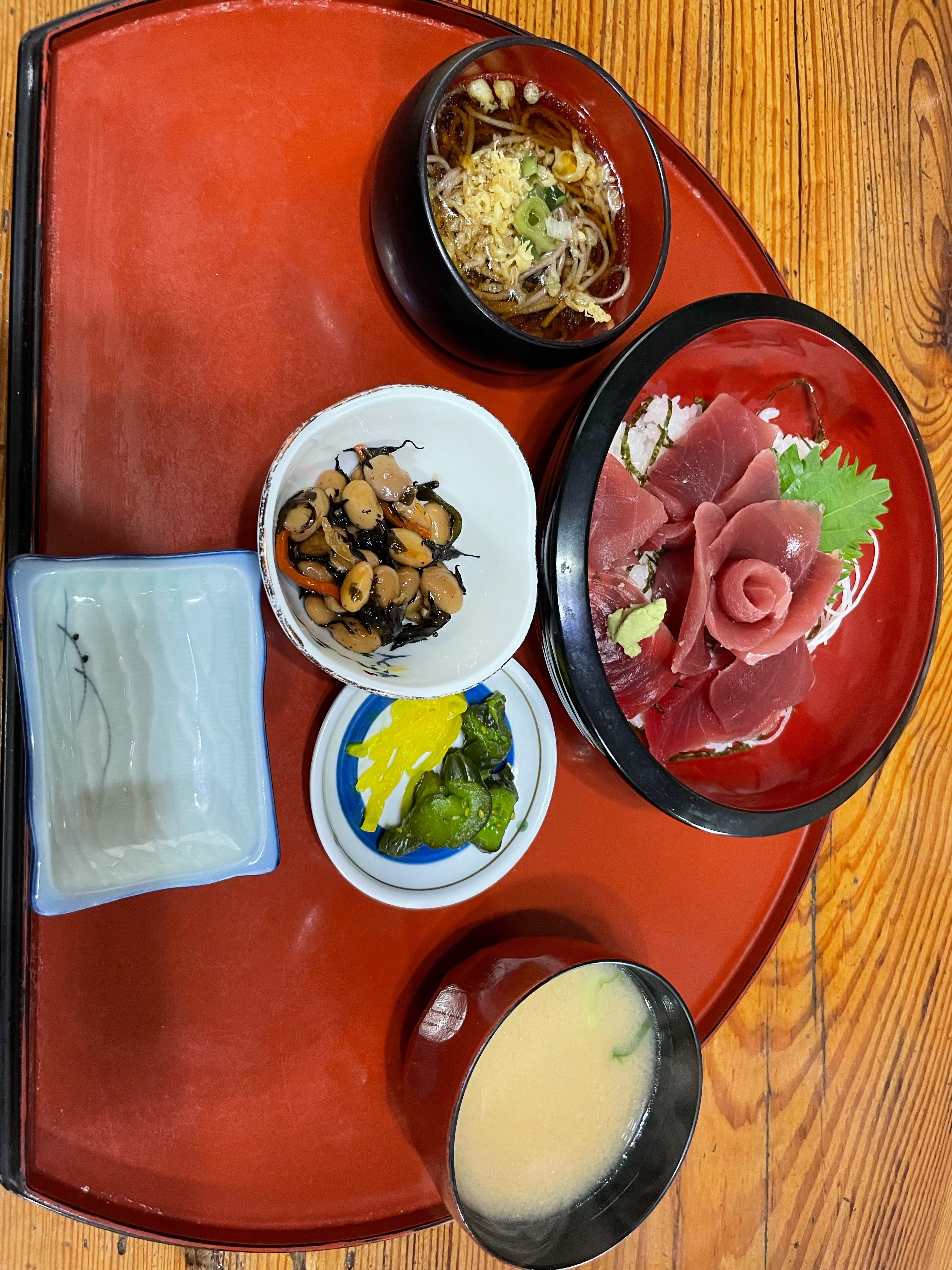 今日のランチ🍙 日本料理 こなつ