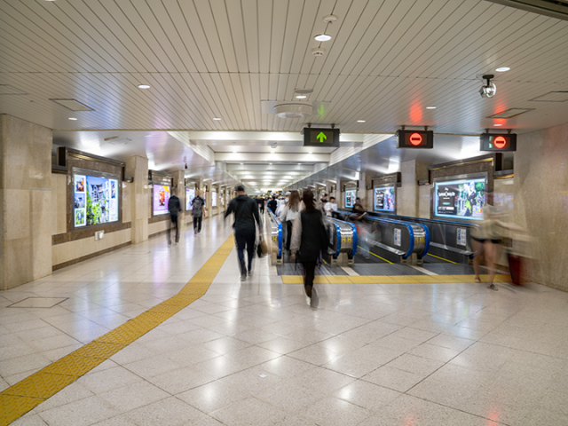 どこよりも詳しい「東京駅から舞浜駅までの行き方」ガイド！便利な京葉線への乗り換え方法も解説 - まっぷるウェブ