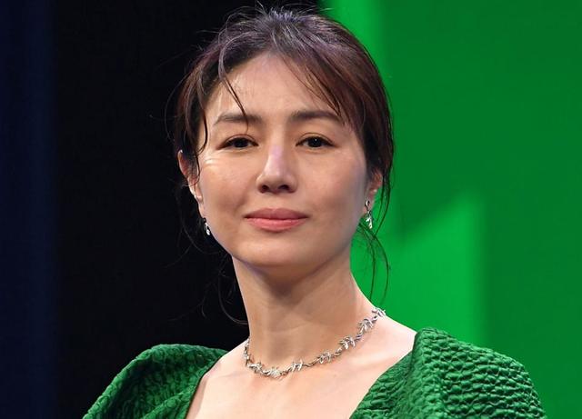 井川遥＆長谷川京子の芸術的オフ２ショに「やっぱり美とは尊い」「美の神！」眼福コメ殺到/芸能/デイリースポーツ online