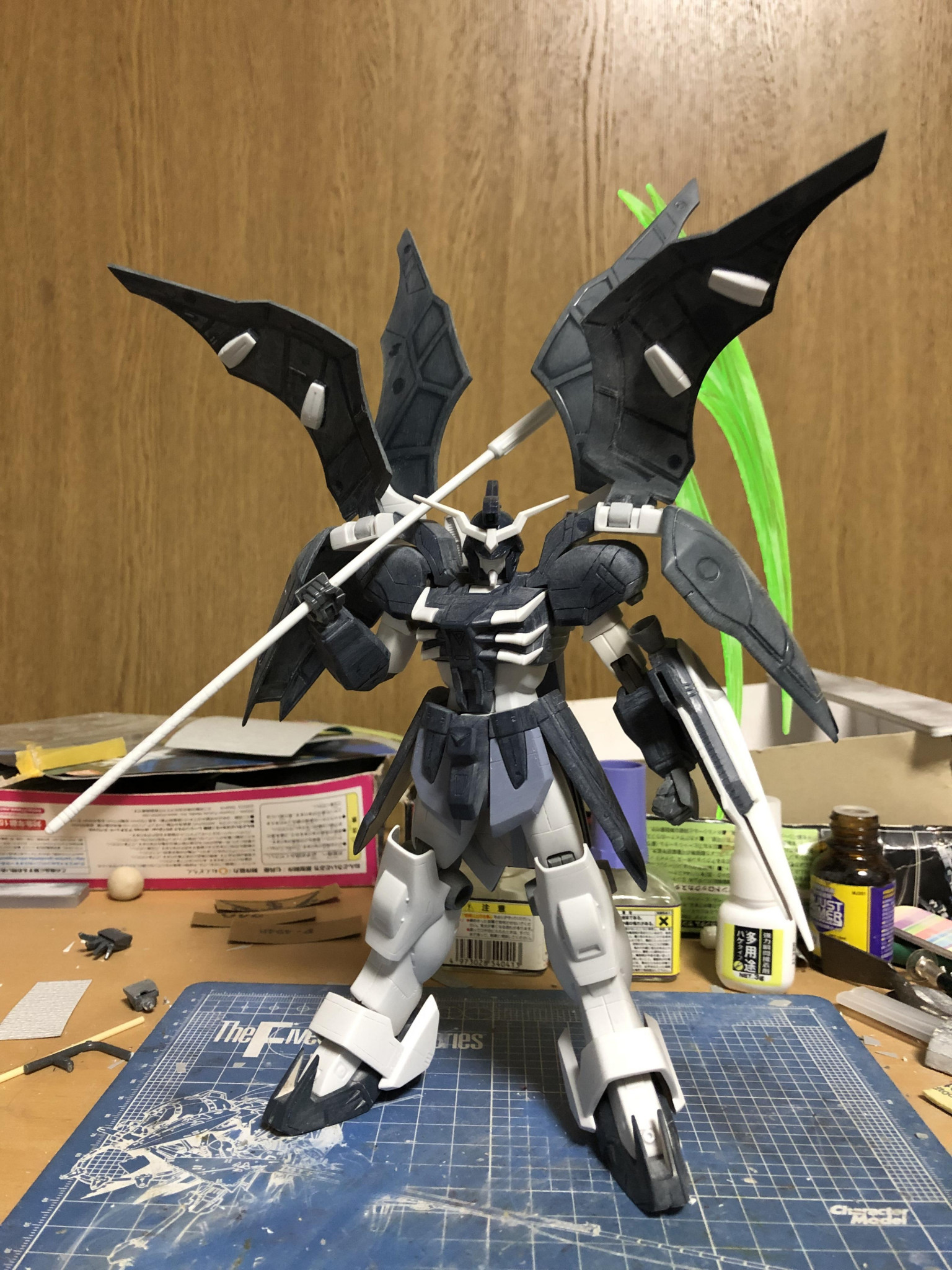 1/100 MG ガンダムデスサイズヘル