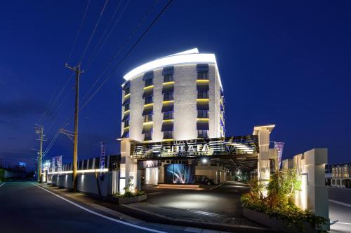 HOTEL SULATA 岐阜羽島ーホテルスラタ岐阜羽島【サービス&客室案内】