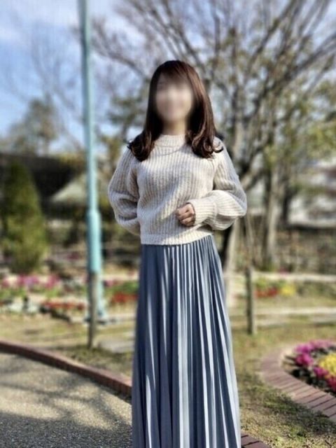 ひと妻ch 川上 まお（37）