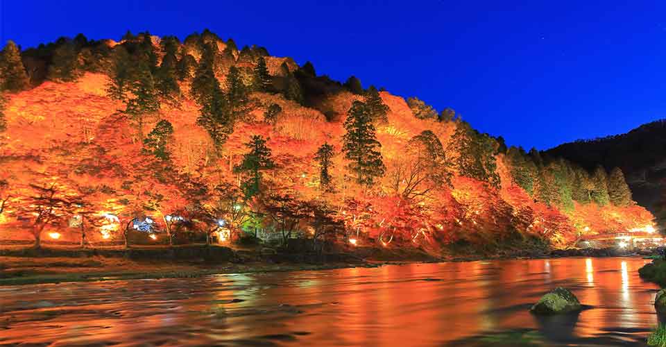 日光の紅葉の絶景スポットはココ！ 奥日光・世界遺産エリア・穴場の秘境も一挙ご紹介！ ｜特集