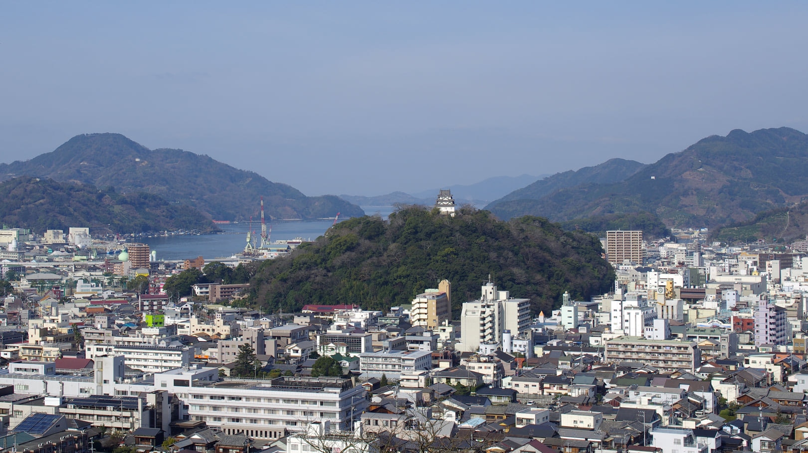 観光 ／ 愛媛県宇和島市のビジネスホテル、ホテルイシバシ