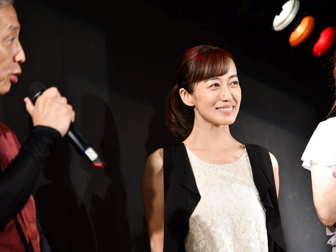 及川奈央、43歳〝女優ガチ稽古〟写真が話題に「スッピン美人」「相変わらずのべっぴんさん」「まだまだ若く見える」：「おっ！」でつながる地元密着のスポーツ応援メディア  西スポWEB OTTO!