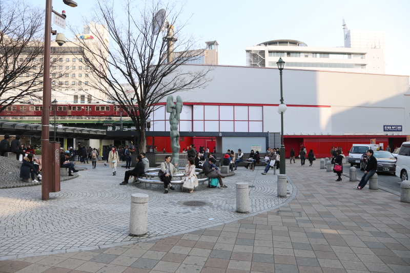 生まれ変わった阪急三宮駅北の広場、名称は？ 神戸市が方針打ち出す | 総合