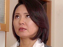 綾瀬麻衣子 - Wikipedia