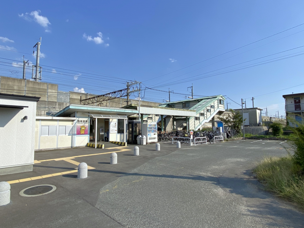 西牟田駅 JR九州）鹿児島本線 - 観光列車から！