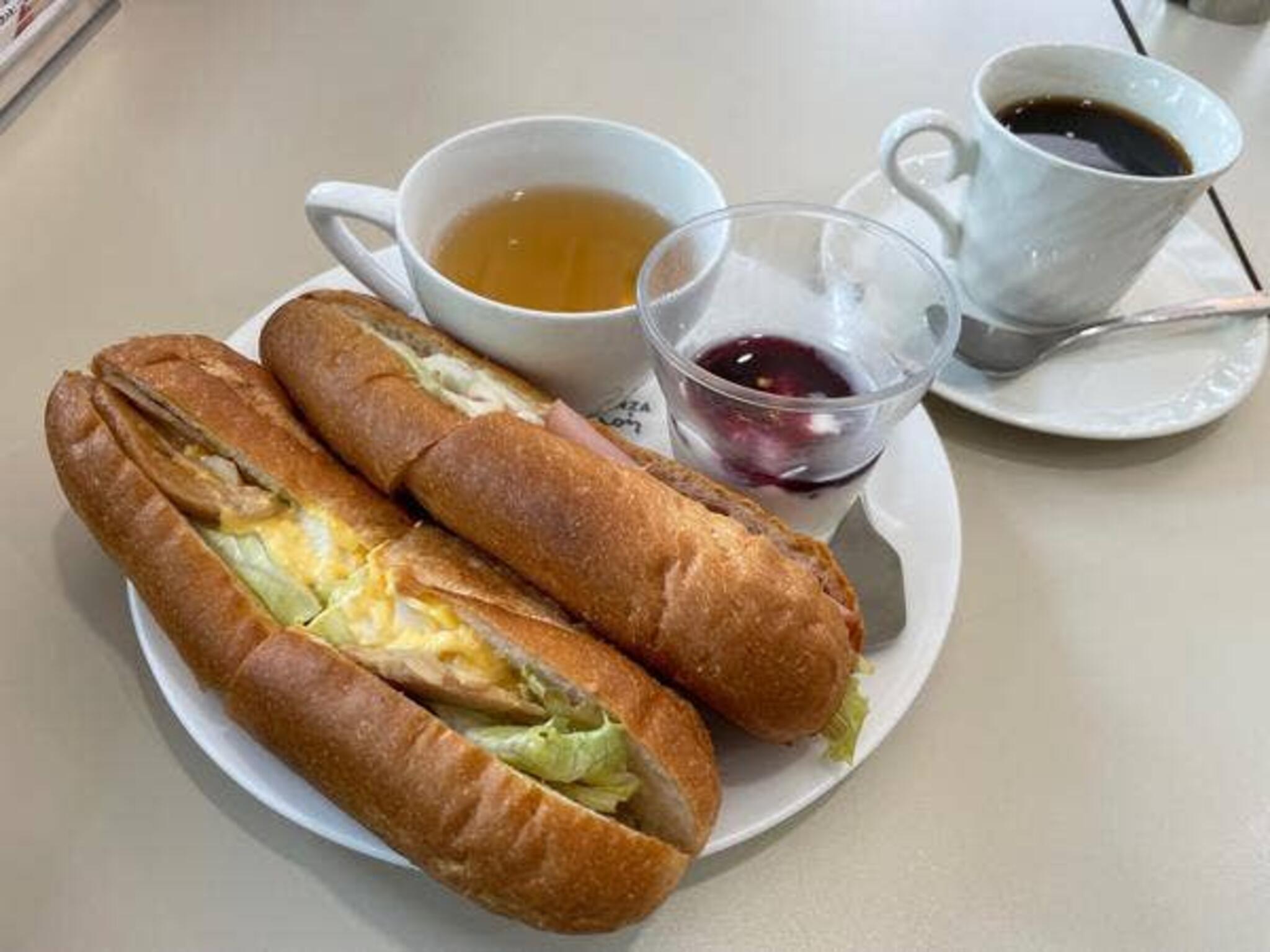 喫茶室ルノアール 横浜関内駅前店（関内/カフェ） -