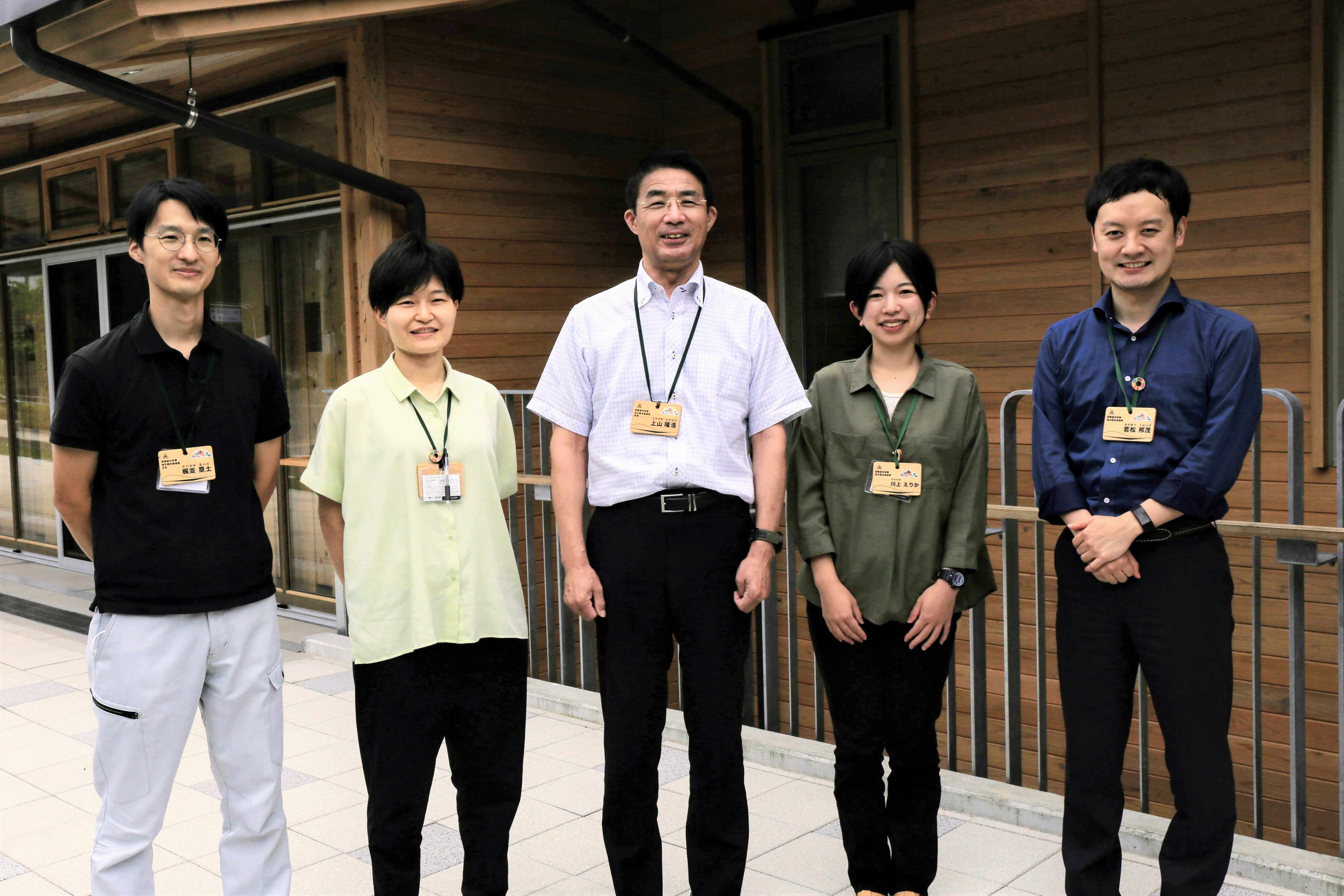 西粟倉村の無人駅に小さな森の博物館を！ 森の歴史と動植物の標本を展示したい！ 任意団体