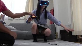 VR フル動画】『誰にも内緒だよ♡』スタイル抜群の美人義母がエロすぎて中出し性交！ 高画質 VRｺﾞｰｸﾞﾙ不要 -